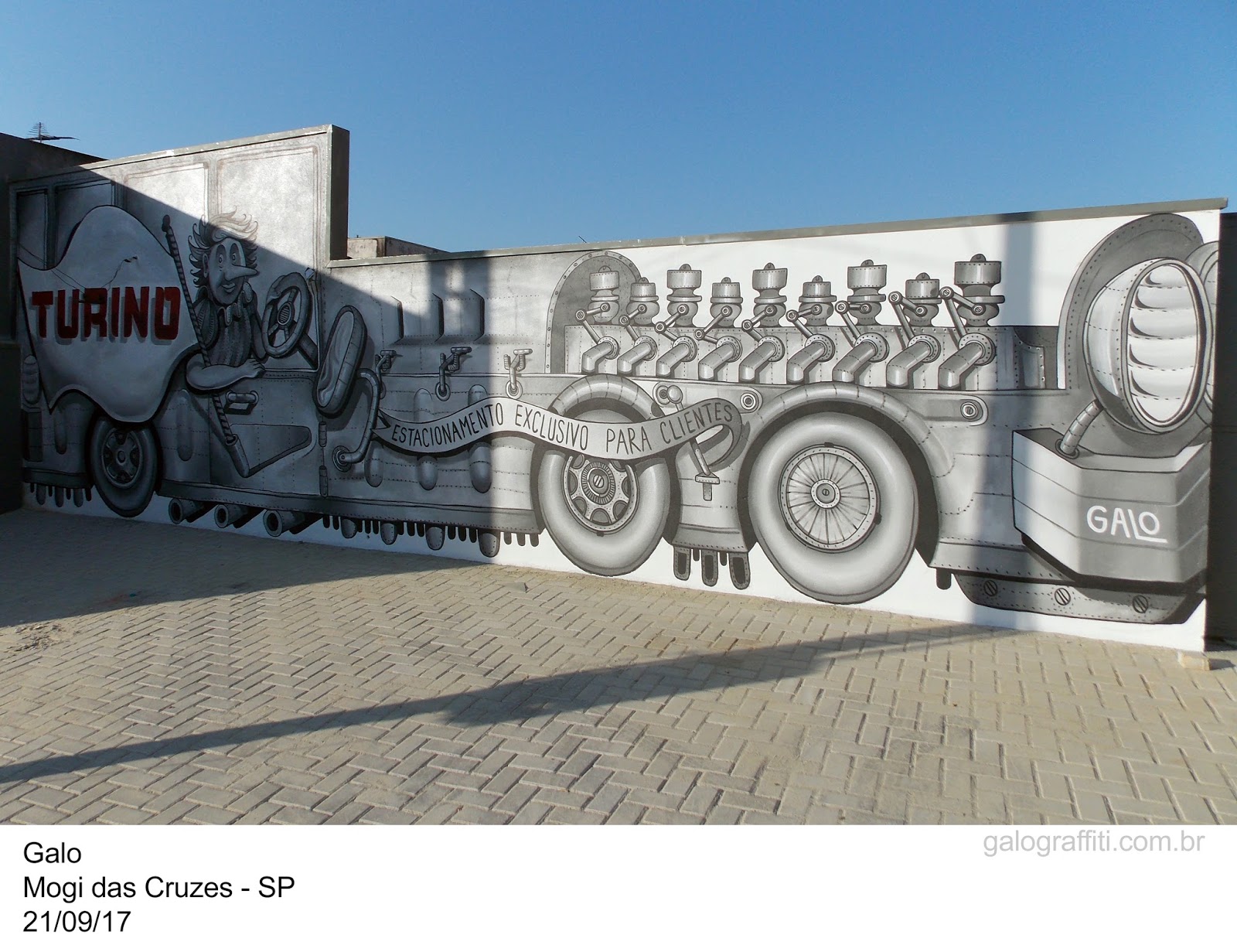 Trabalho comercial com temática de mecânica de automóveis